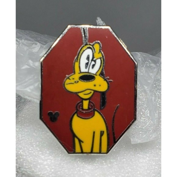 Authentic Official Pin Trading Hidden Mickey Pin 6 Of 6 Pluto 2019 Pin Button - Picture 4 of 12